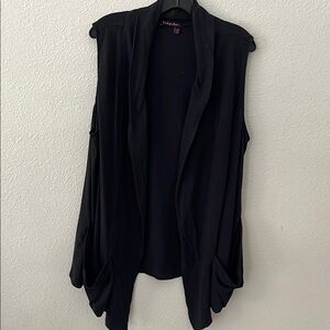FRESH PRODUCE Sleeveless longline open front cardigan, vest.
100% Cotton
Sz XL